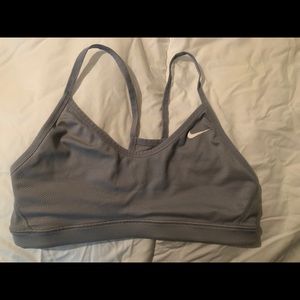 Nike sports bra reversible white+grey